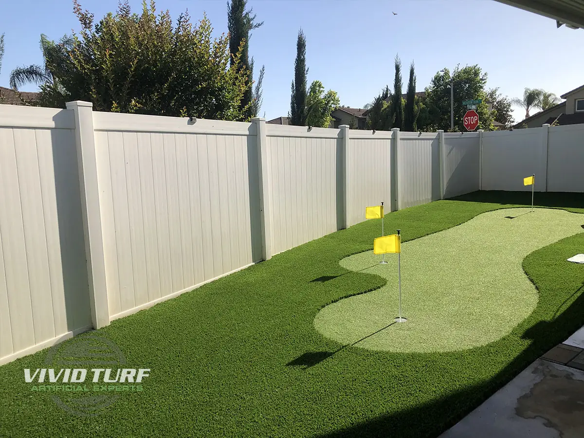 Backyard putting green