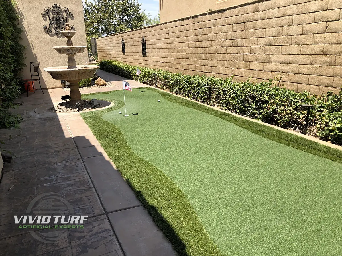 Side yard putting green
